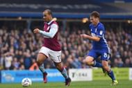 BIRMINGHAM, ENGLAND- OCTOBER 30: Gabriel Agbonlahor of Aston Villa and Stephen Gleeson of Birmingham City in action during the Sky Bet Championship match between Birmingham City and Aston Villa at St Andrews Stadium on October 30, 2016 in Birmingham, England. (Photo by Nathan Stirk/Getty Images)